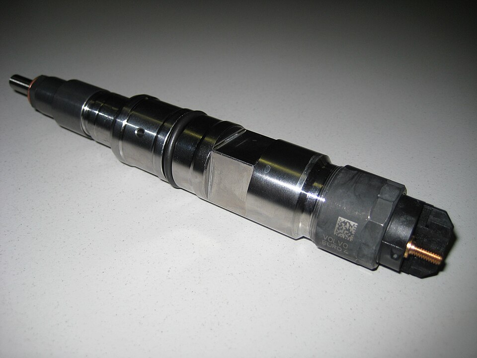 共轨喷油器实物